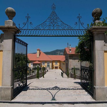 Quinta Do Outeiro Guest House Resende Luaran gambar