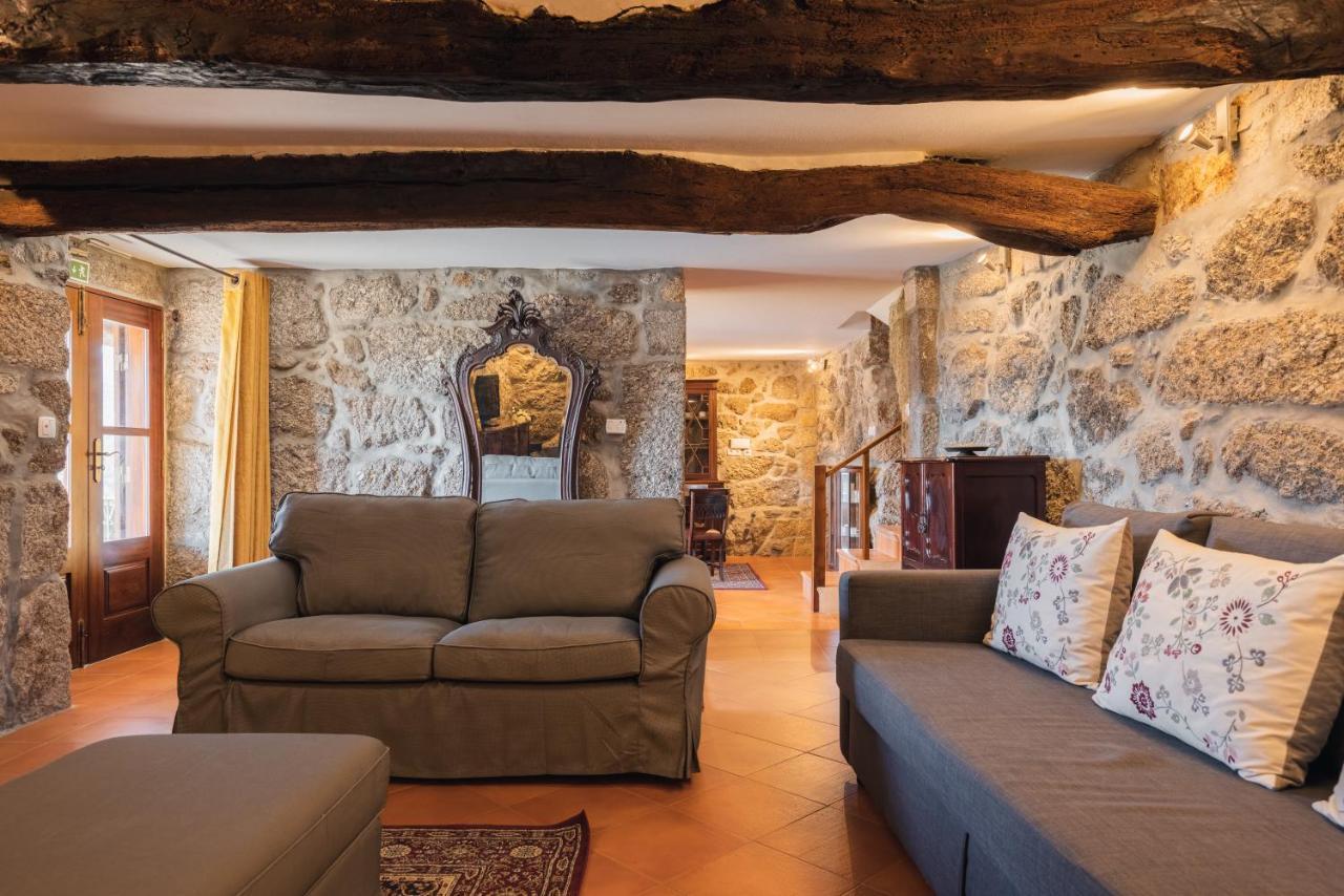 Quinta Do Outeiro Guest House Resende Luaran gambar