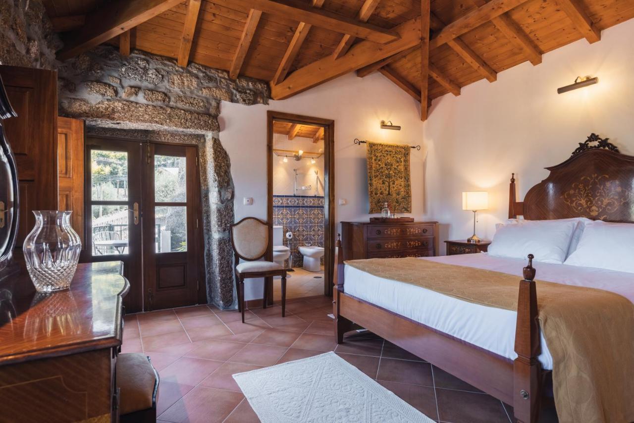 Quinta Do Outeiro Guest House Resende Luaran gambar