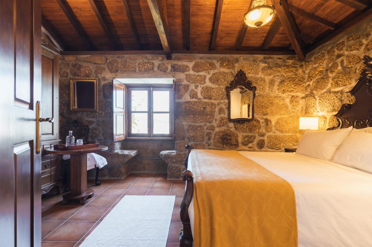 Quinta Do Outeiro Guest House Resende Luaran gambar